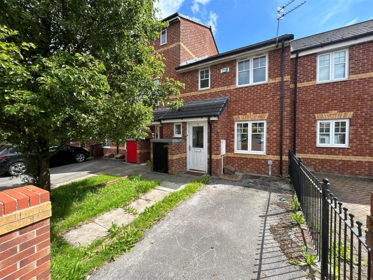 Sandycroft Avenue, Wythenshawe, Manchester