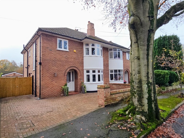 Bridgefield Avenue, Wilmslow