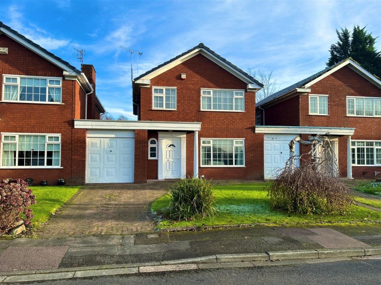 Carnoustie Drive, Heald Green