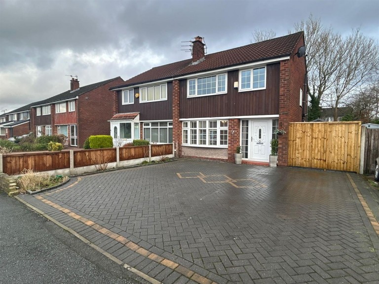 Ashdale Drive, Heald Green